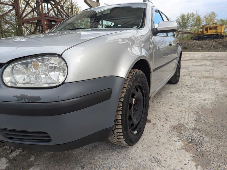 Фольцваген Гольф 4 бензин 1.6 VW Golf 4 1.6 MPI