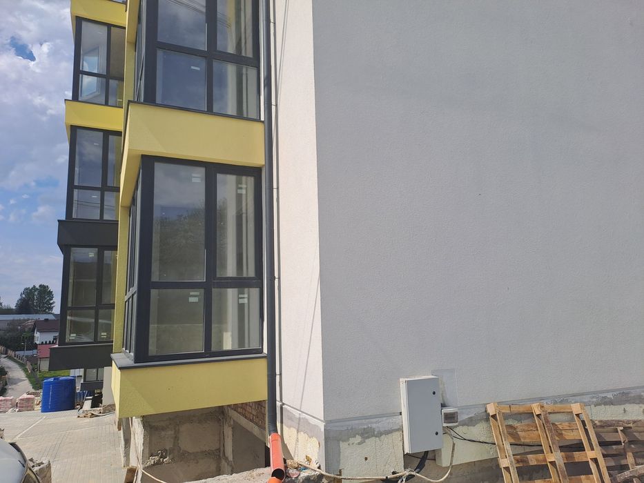 Продаж 2 кім. квартира 67м Кутківці