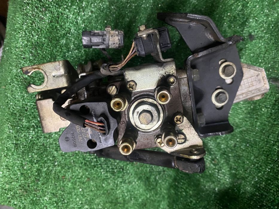 Bomba injectora Opel Corsa B 1.7