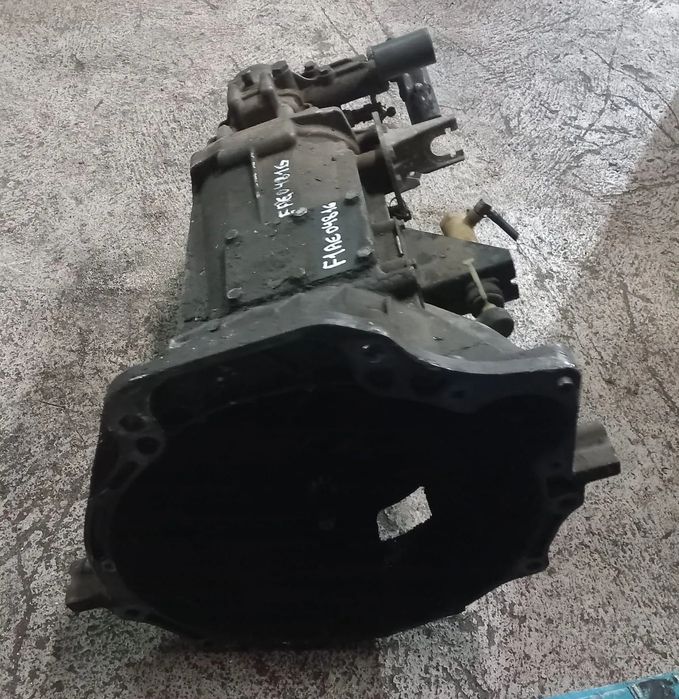 Caixa de Velocidades Iveco Daily IV 2.3D Ref: F1AE0481G/8872512