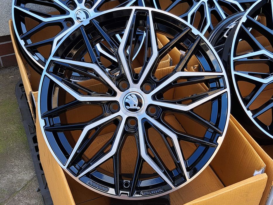 ALUFELGI Skoda 17 5x112 Yeti Kodiaq Superb Octavia Karoq ET42 CA26