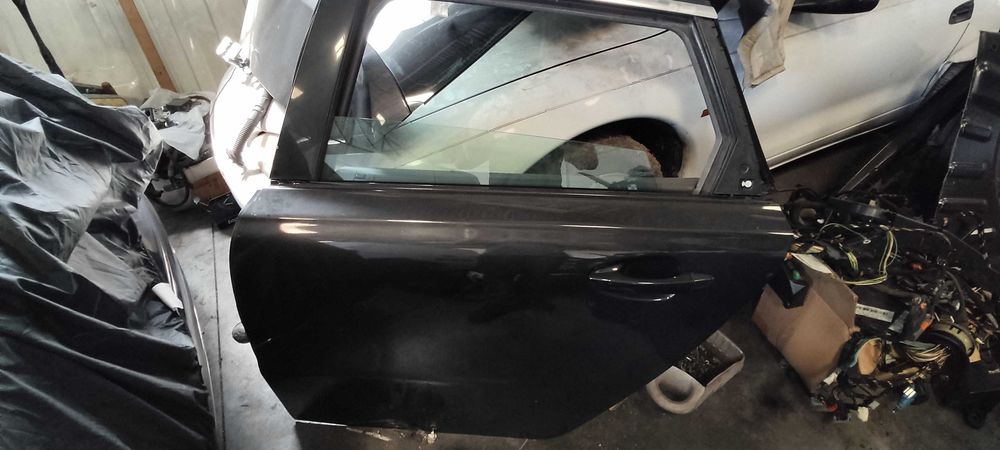 Peugeot 508 sw mala e porta traseira esquerda