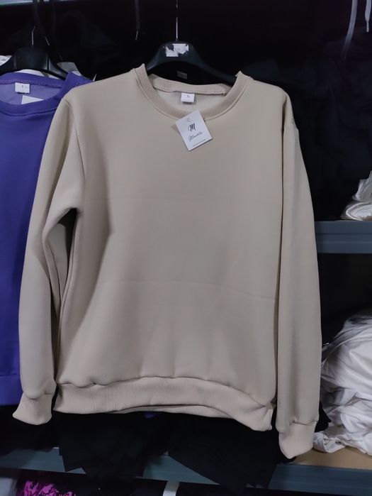 Sweat 6 Euros.                        Só para REVENDA