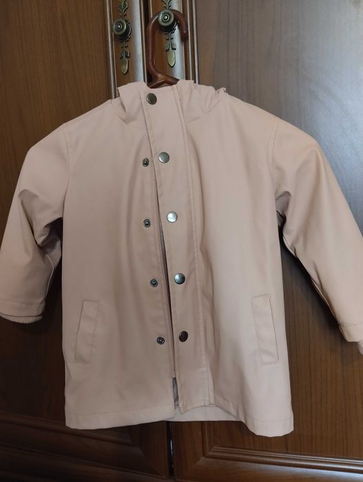 Дощовик, куртка, плащ