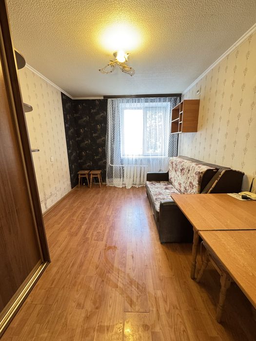 Оренда кімнати в гуртожитку