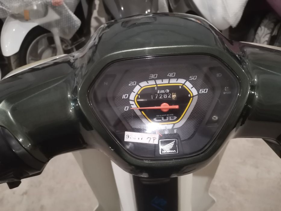 Honda Super Cub AA 04 Склад