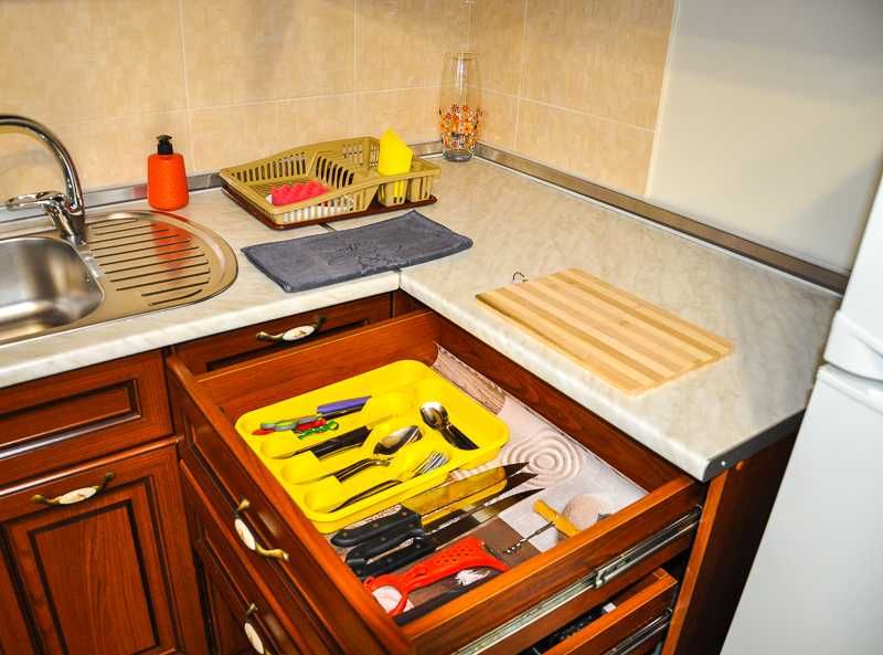 Центр. Подобово. Світло є завжди.Велика 1-кімнатна квартира.