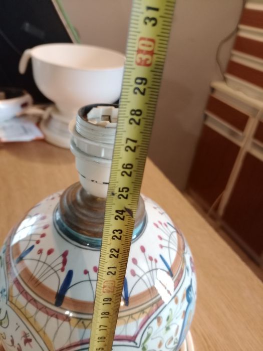 Candeeiro de mesa pintado á mão