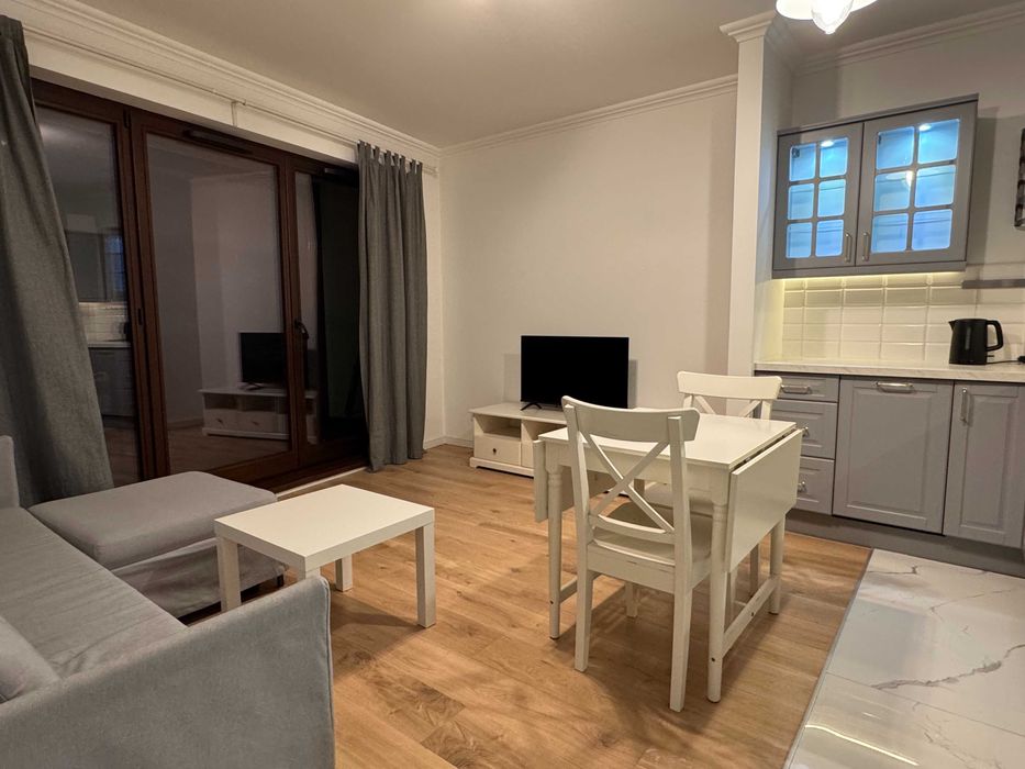 Mieszkanie 2-pok. 43 m2, ŻOLIBORZ, BEZPOŚR.