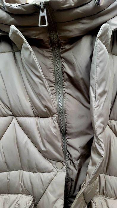 Женская  зимняя  куртка. Пуховик.