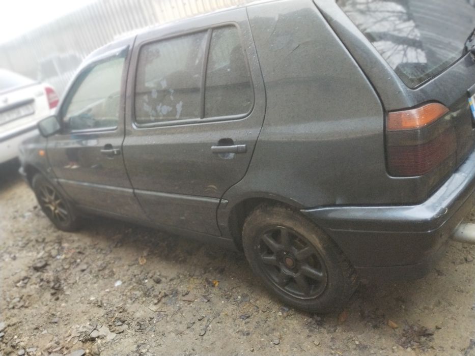 Продам гольф 3 !