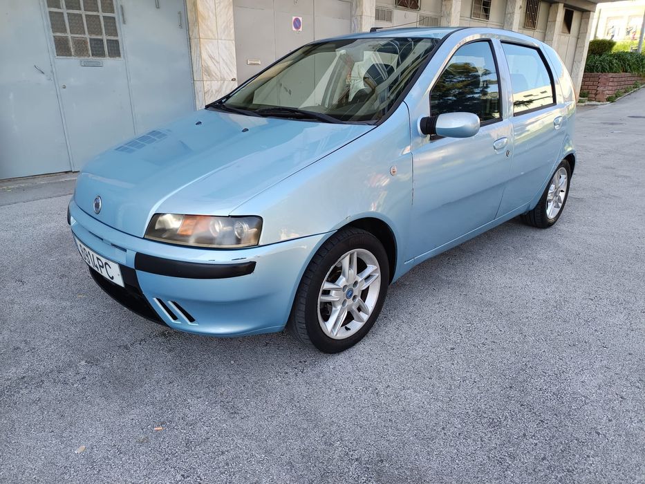 Fiat Punto 1.9 JTD 80cv 5 lugares