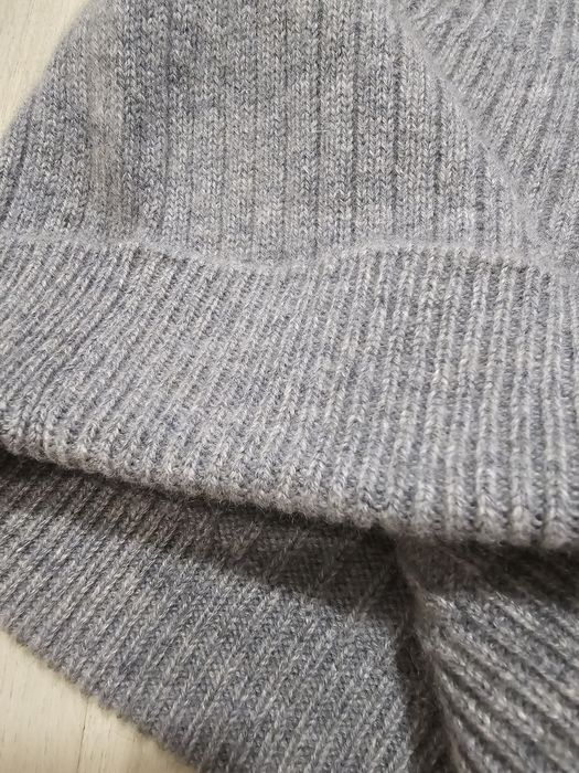 Cashmere  Collection  тоненькая шапка шерсть  мериноса  кашемир