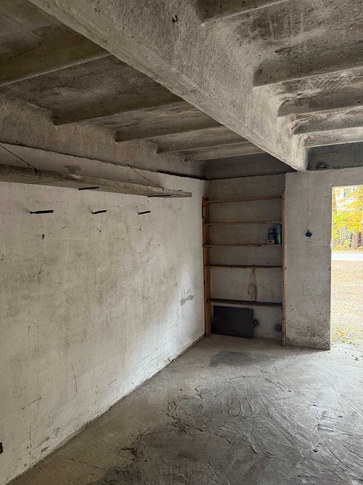 Murowany garaż wolnostojący 23m2  / kanał / oświetlenie / Otwock