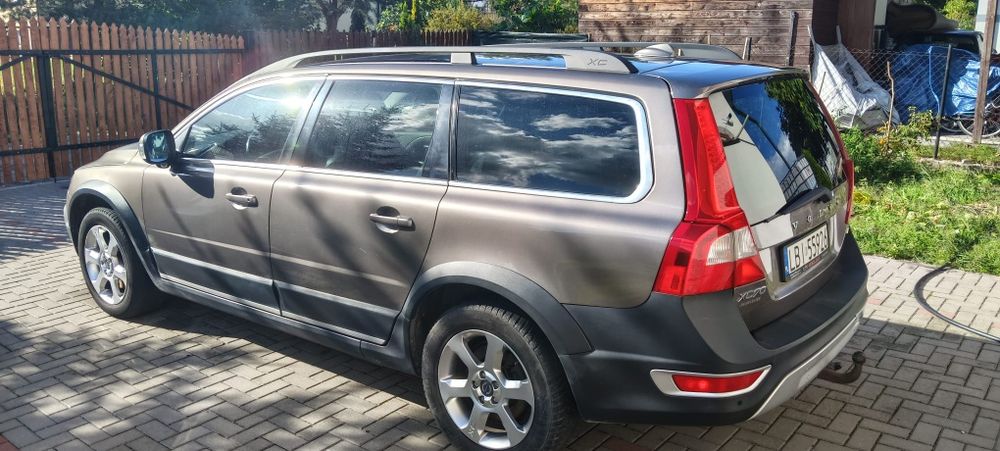 Volvo XC70 2.4 D5 automat BDB stan