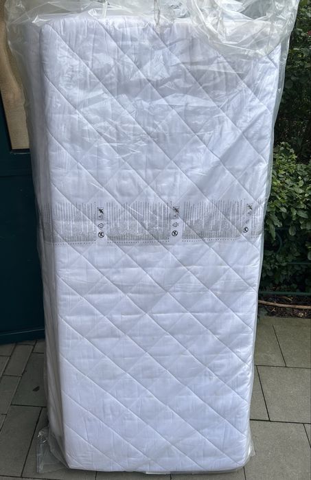 Dwa materace 70x160