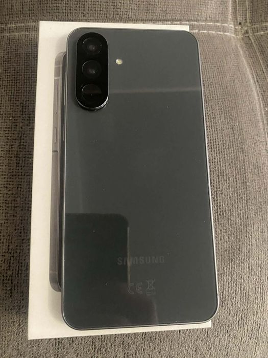 Самсунг А56 5G с