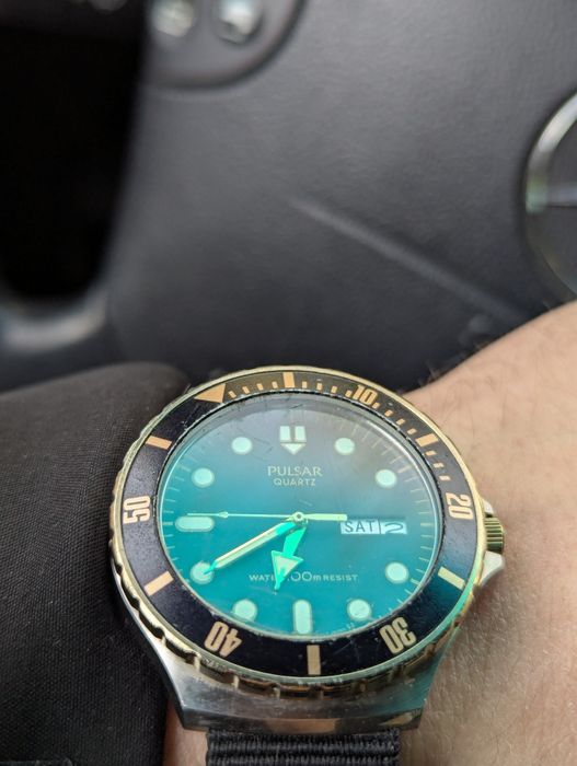 Часы наручные PULSAR Day-Date 38mm 10bar/100m water resist (дочерняя компания Seiko)