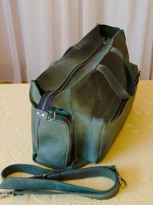 Сумка жіноча шкіряна Level.