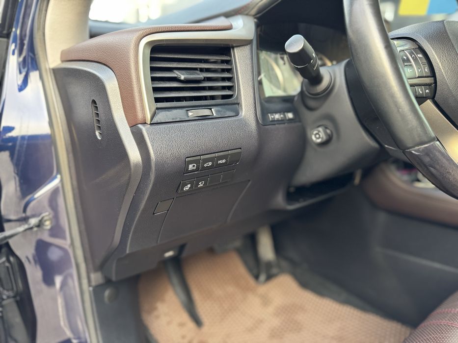 Продам Lexus RX350