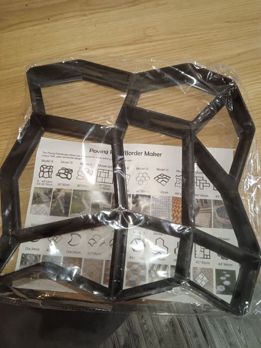 Форма трафарет для бруківки.