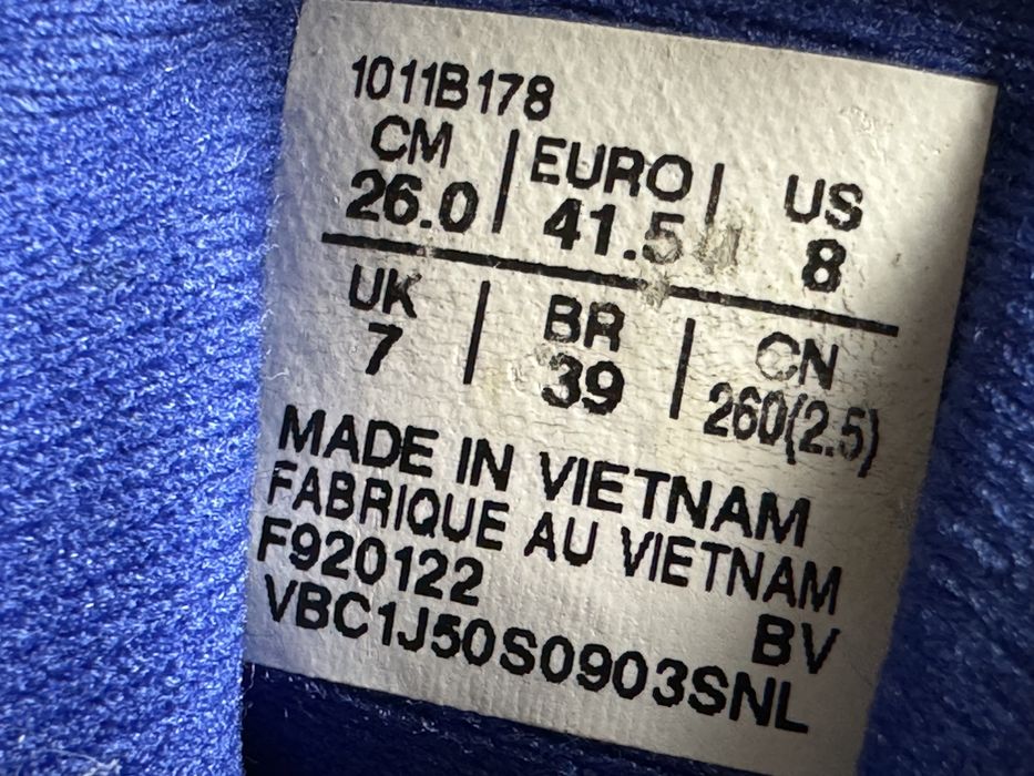 Кросівки Asics GEL-PULSE 13 GTX Розмір 41.5 Взуття