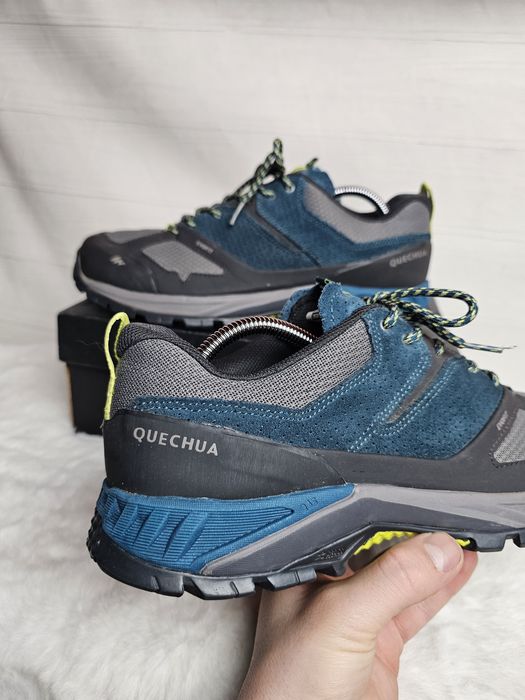 Трекінгові кросівки Quechua 44 розмір