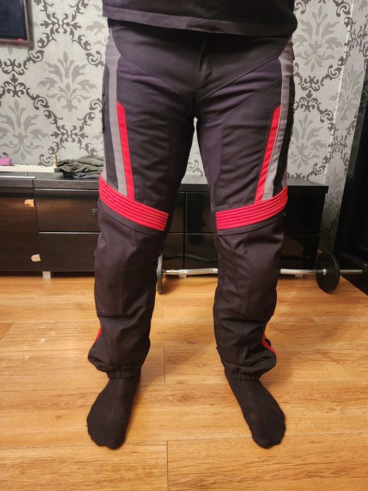 Продам комбез раздельный Dainese Ducati