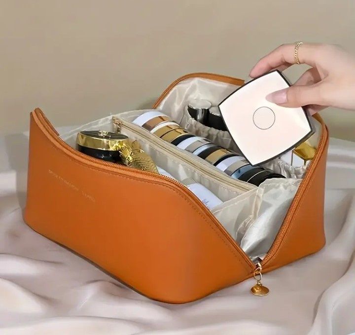 Kosmetyczka damska rozkładana podróżna