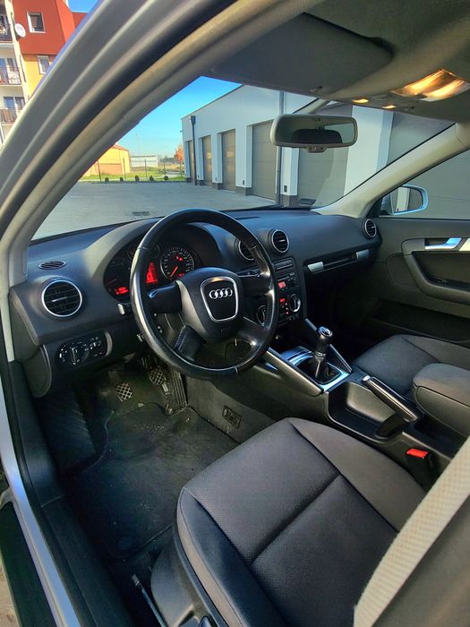 Audi A3 sportback 1.6 benzyna