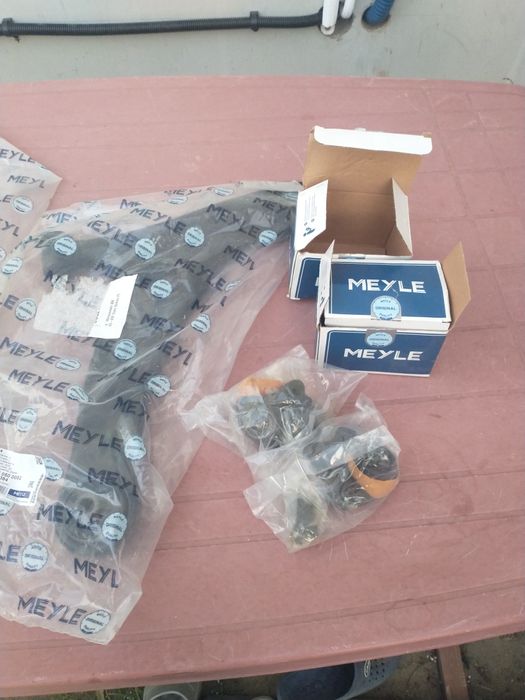 Wahacz  TOYOTA RAV4   II