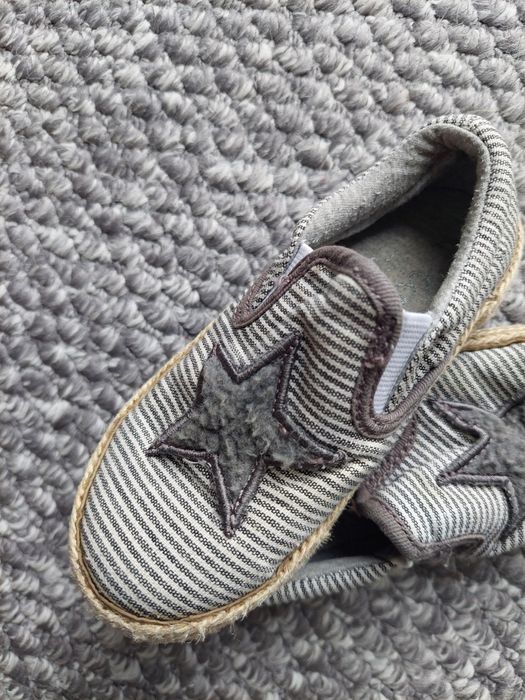 Buty wsuwane unisex