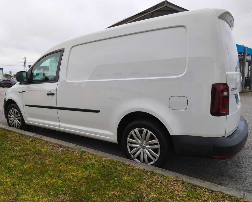 Espetacular VW Caddy  Comercial 2.0TDI DE 150CV