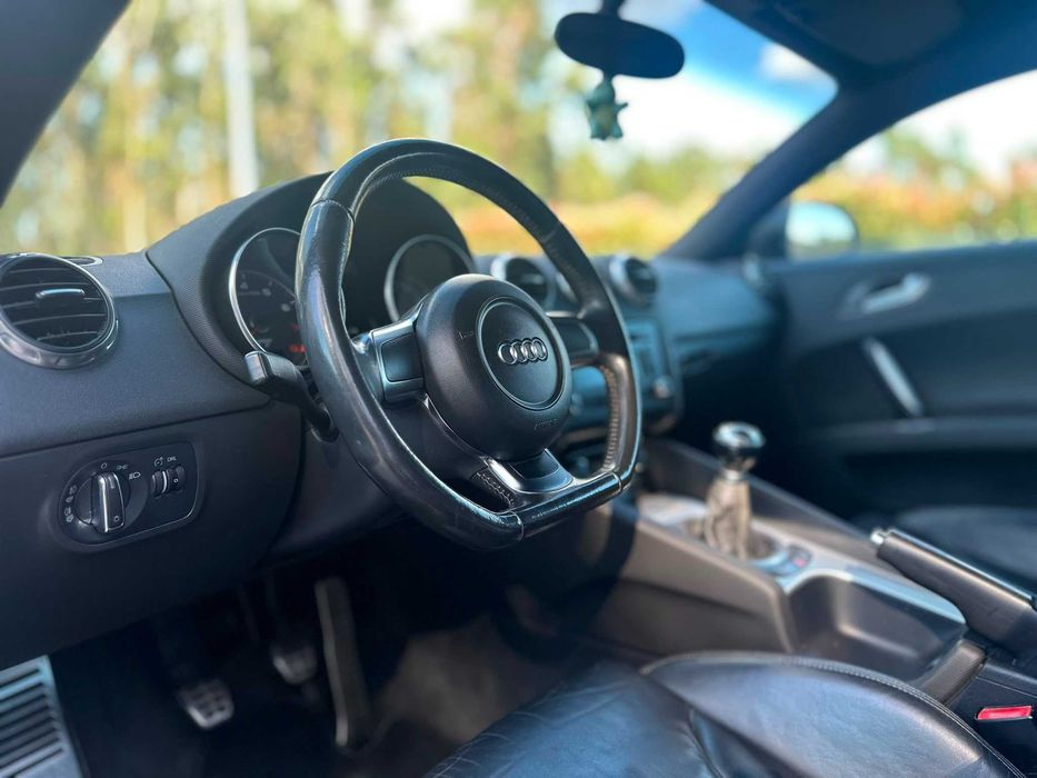 Audi TT 8j carro TOP