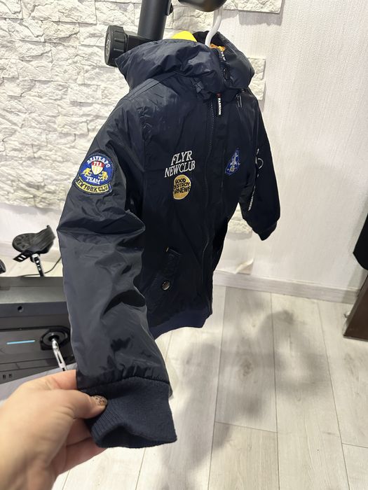 Куртка дитяча 122. 1000 грн