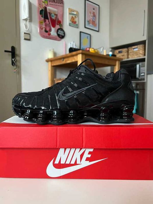 Buty sportowe Nike Shox TL Black R.37.5