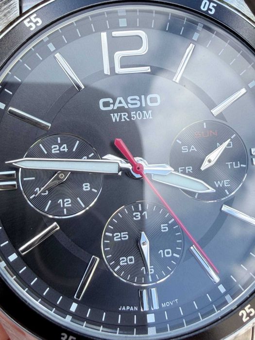 Чоловічий годинник CASIO Collection MTP-1374D-1A.