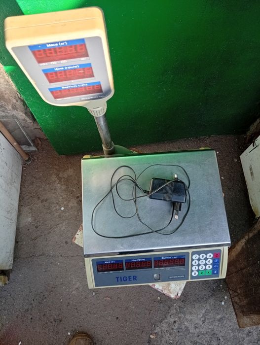 Продам веси для торговлі