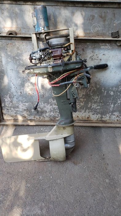 Катер "Прогрес-4"