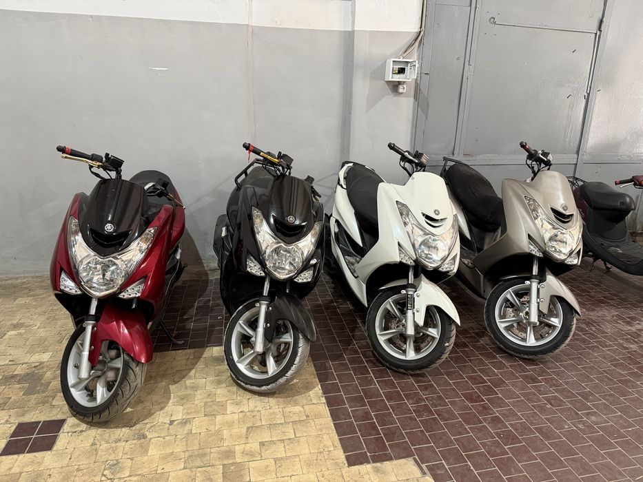 Продам ямаха маджести