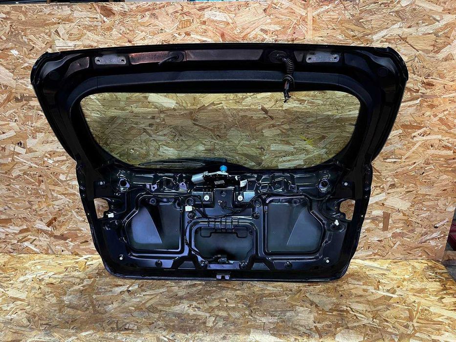 Кришка багажника задня ляда кляпа скло кришки Hyundai ix35 Tucson іх35