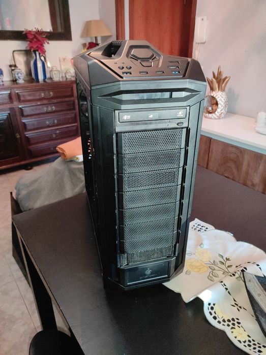 Caixa cooler Master storm  trooper
