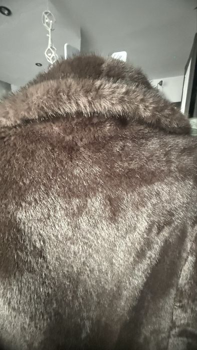 Sztuczne czekoladowe futerko