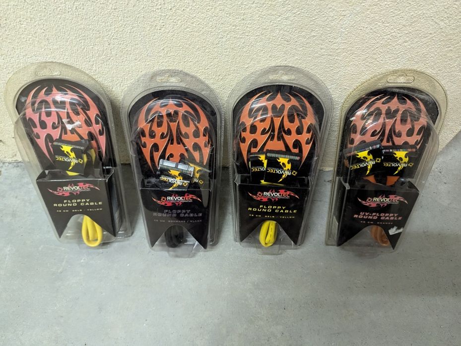 Cabos Floppy (FDD ou Disquete) Revoltec64585051942529120