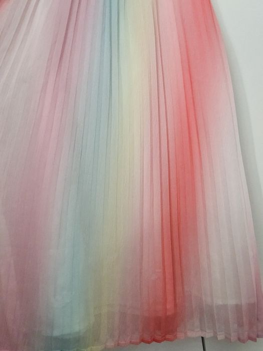 Sukienka H&M r. 128 plisowana tęczowa