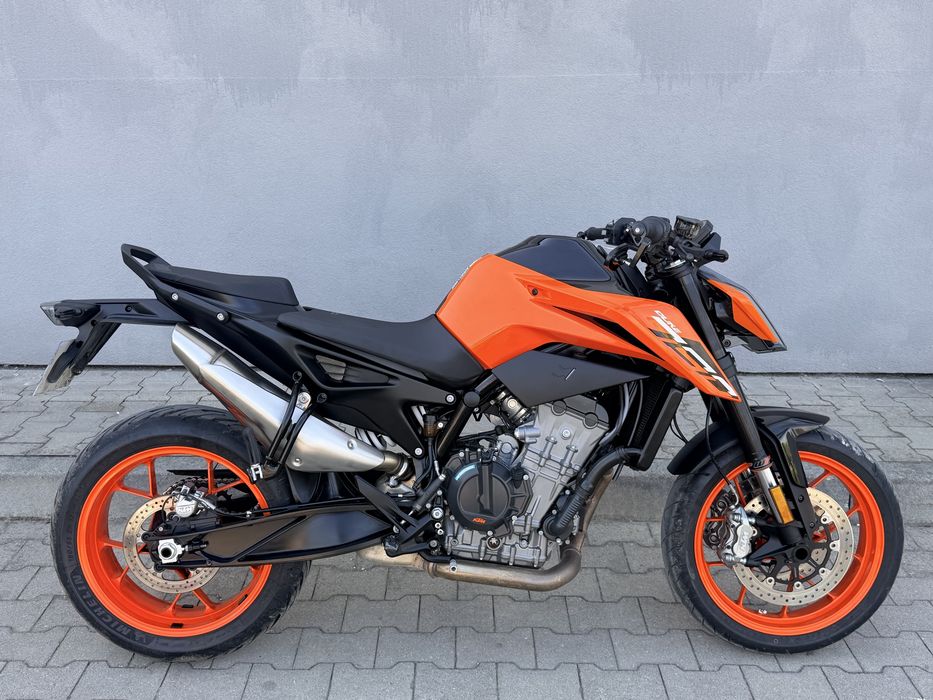 KTM