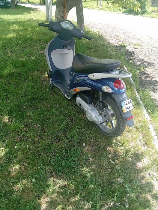 Продаж скутер піаджо ліберті