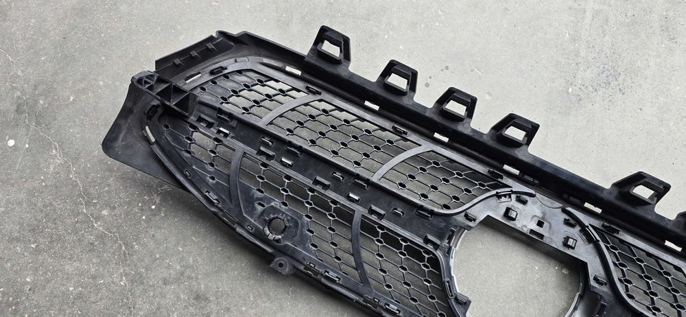 Grelha Frontal Mercedes Cla AMG [X118] Original 2020 -