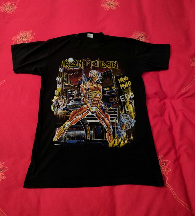 T-shirt Iron Maiden preta (Somewhere in Time) - NOVA