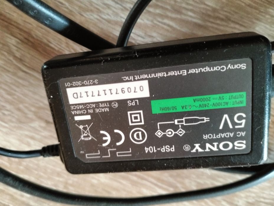 Zasilacz Sony PSP 5v 2000ma